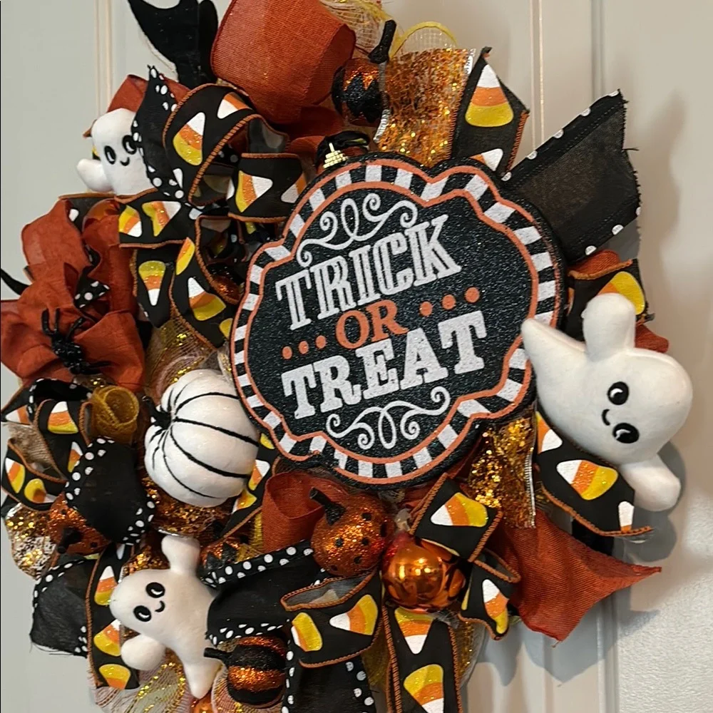 HALLOWEEN WREATH Fall Hand Crafted Trick Treat Wreath Custom Design FINAL SALE
